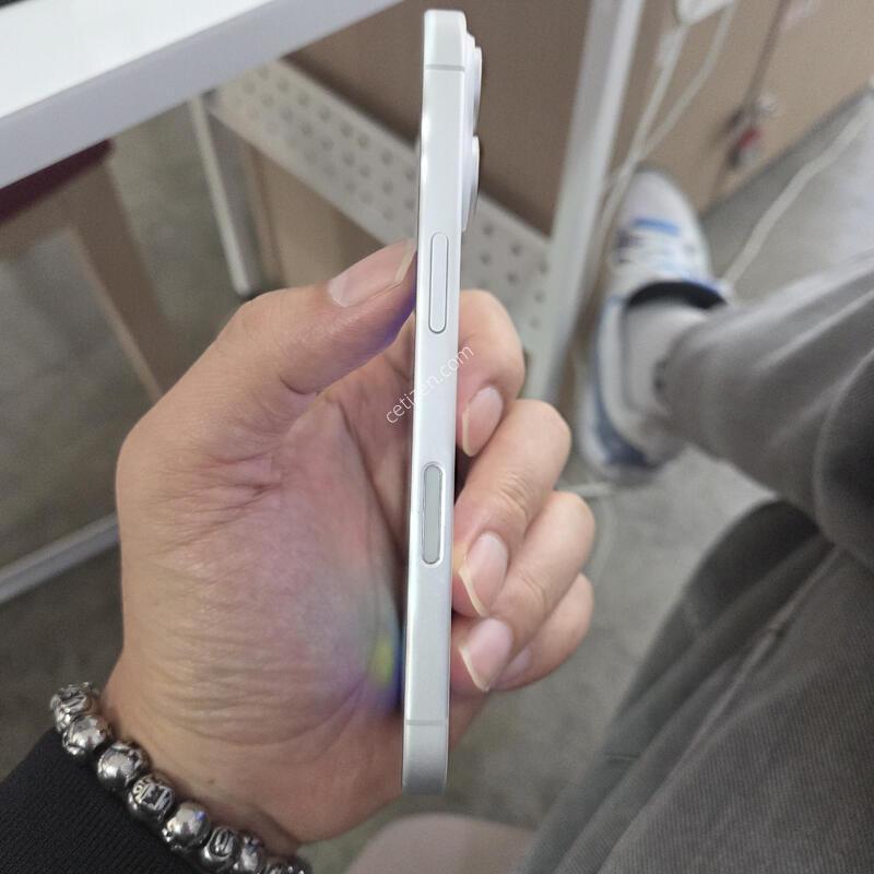 ������16 (128GB)�˴ϴ�