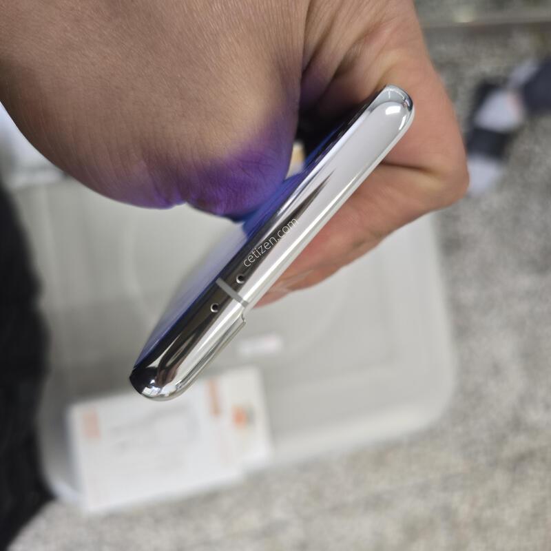 SK S21 (G991) 256G ȭ��Ʈ���� ����� �˴ϴ�