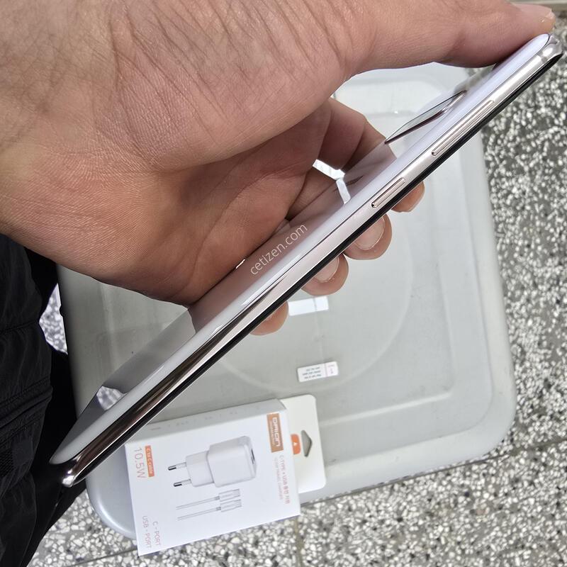 KT S10+(G975) 512G ȭ��Ʈ���� ����� �˴ϴ�