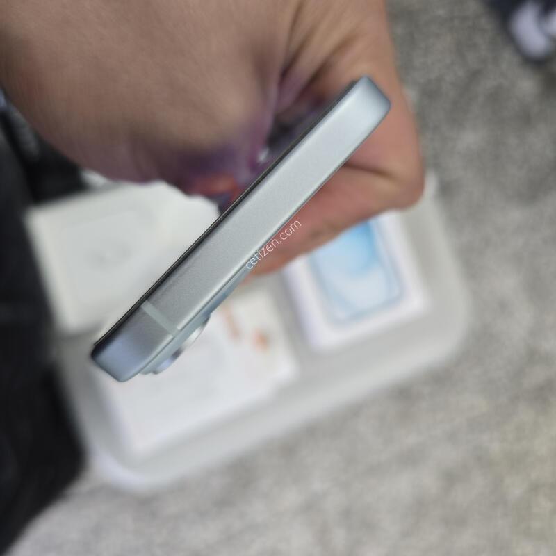 ������15 256G ȭ��Ʈ���� (���͸�85%) ����� �˴ϴ�