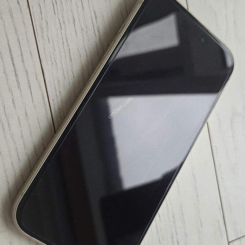 ������ 15 256GB ���ο� ���͸� 89%