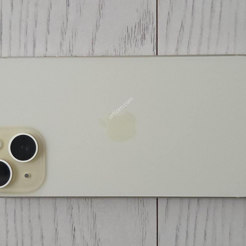 ������ 15 256GB ���ο� ���͸� 89%