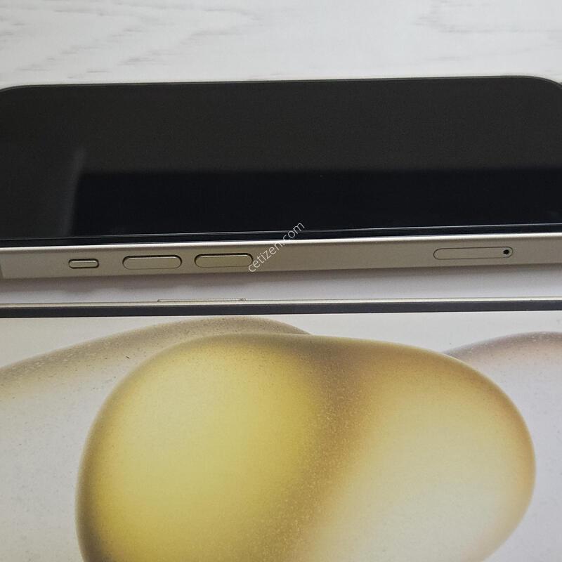 ������ 15 256GB ���ο� ���͸� 89%