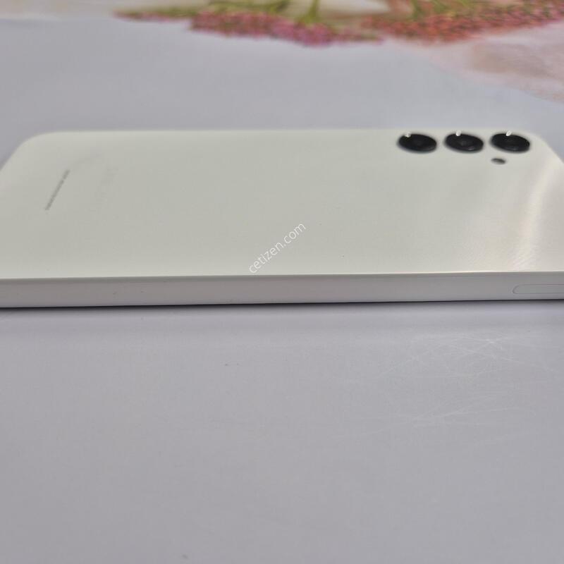 ����������3 ȭ��Ʈ 128GB