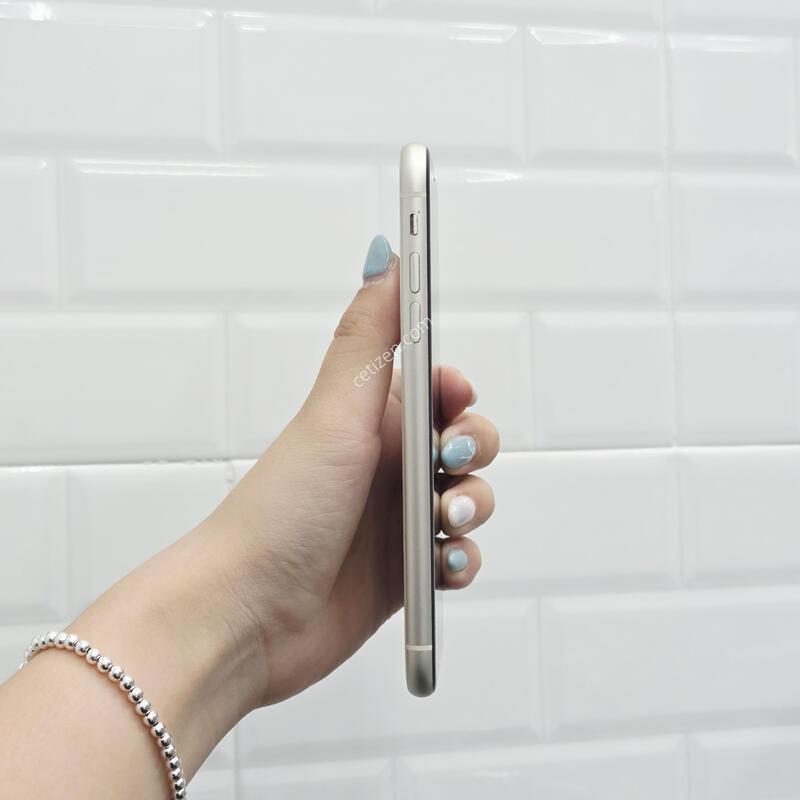 ������11 128GB ȭ��Ʈ