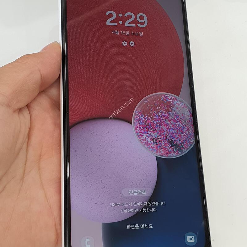 ������ A13 64GB ȭ��Ʈ