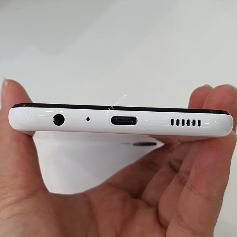 ������ A13 64GB ȭ��Ʈ