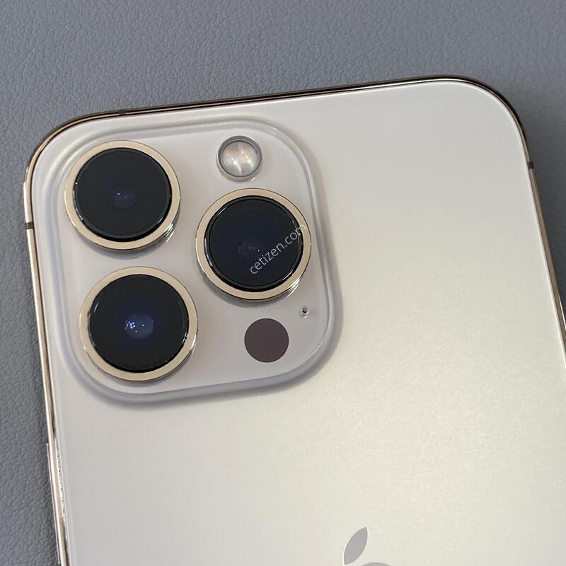 ����S, �ܰ����� / ������ 13���� ��� 256G ���͸�����75%