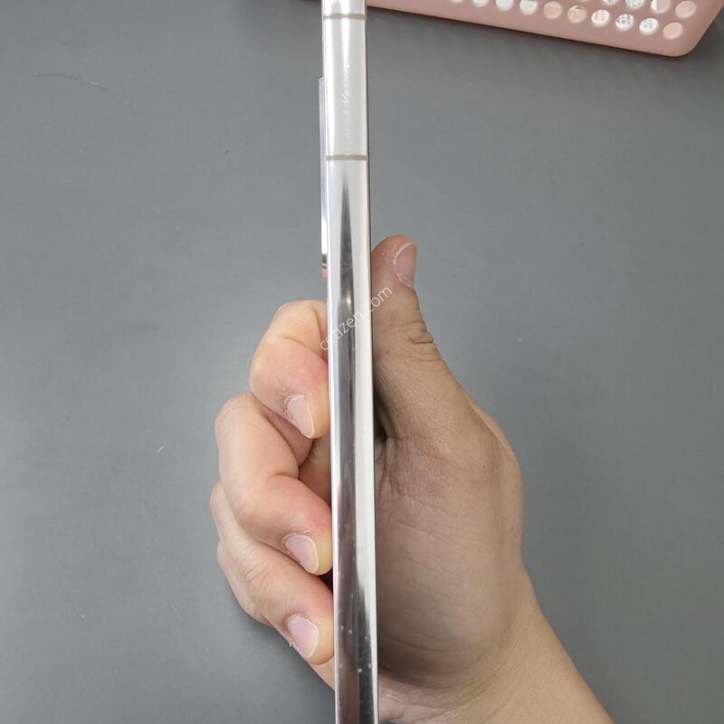 (2211)������s22�÷��� 256 �Ǹ��մϴ�