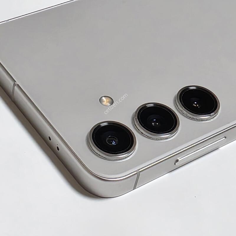 �Ｚ ������ S24 256G �����׷��̻���