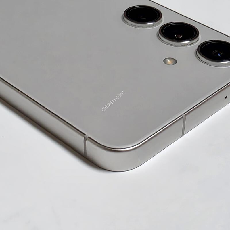 �Ｚ ������ S24 256G �����׷��̻���