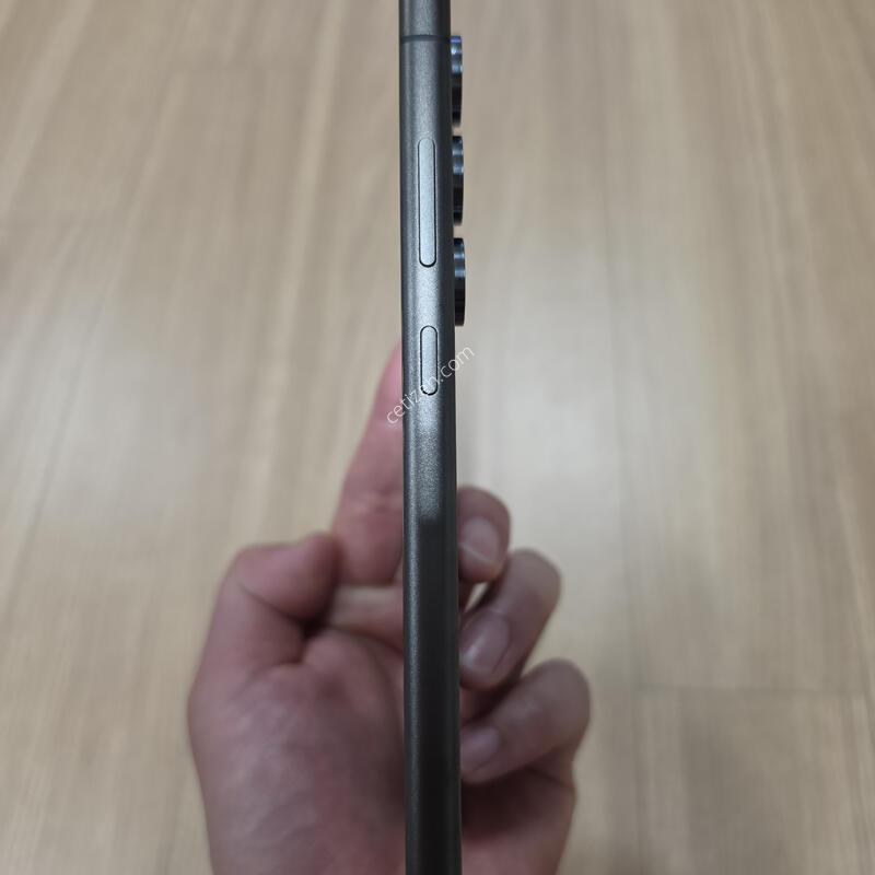 SK s24��Ʈ�� ƼŸ������