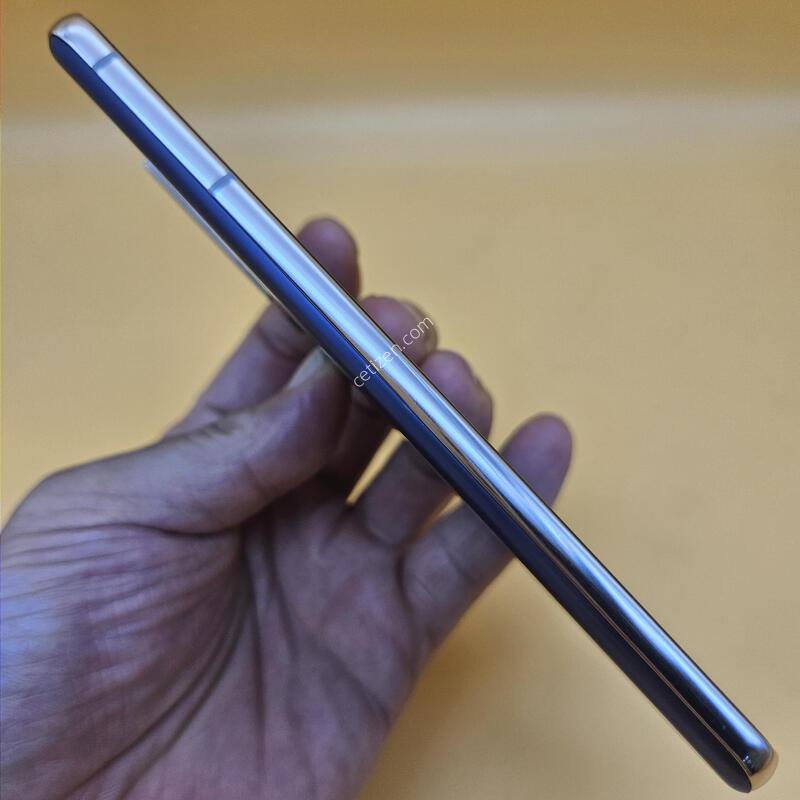 [���۱�]������S21 �ֻ������� 256G ���� ����� �߰���