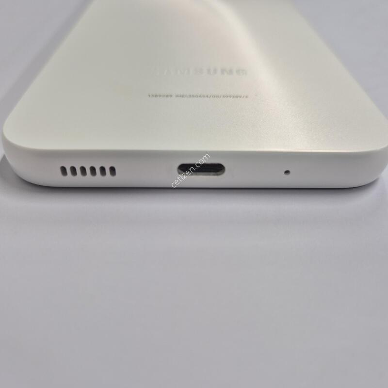 ����������3 ȭ��Ʈ 128GB