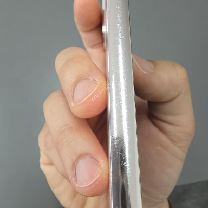 (2106)������s22�÷��� 256 �Ǹ��մϴ�