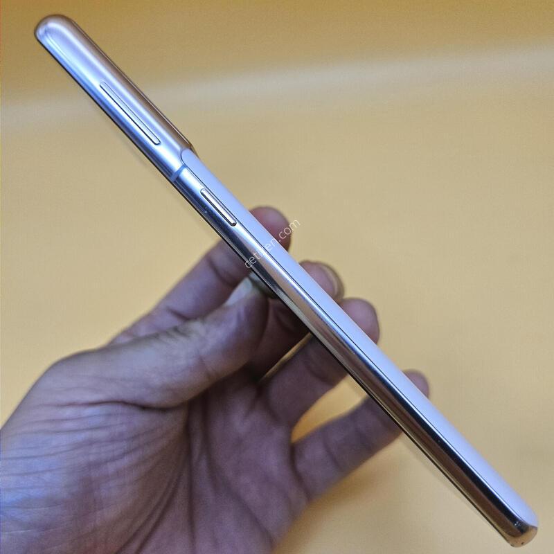 [���۱�]������S21 �ֻ������� 256G ��ũ ����� �߰���