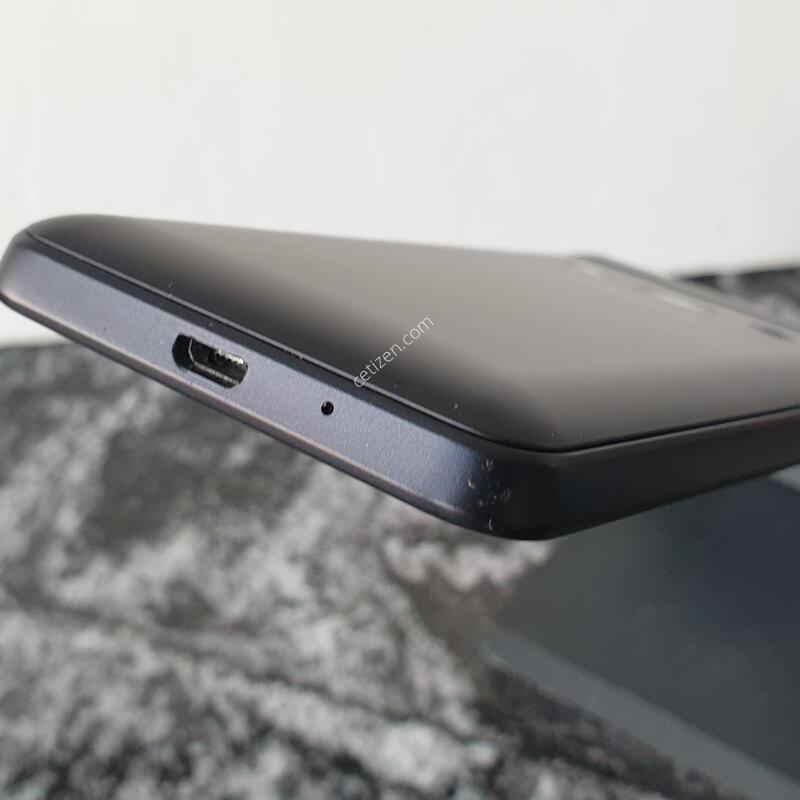 LG ����������2019 (G160N) ���� (0039496)