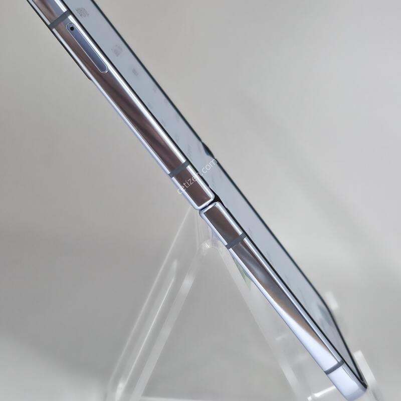 [�Ѿ˹��][ 30110 ]������Z �ø�4 256G