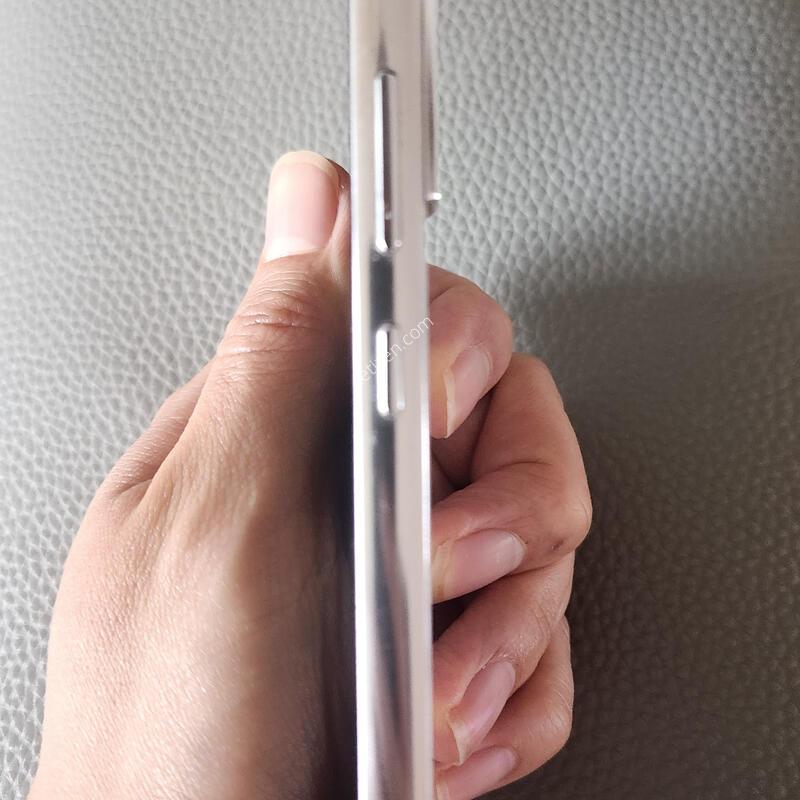 ������ S22 ȭ��Ʈ ���ܻ� ������ �� �����ϰ� �Ǹ��մϴ�