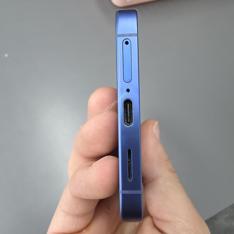 (6708)������s25�÷��� 256 �Ǹ��մϴ�