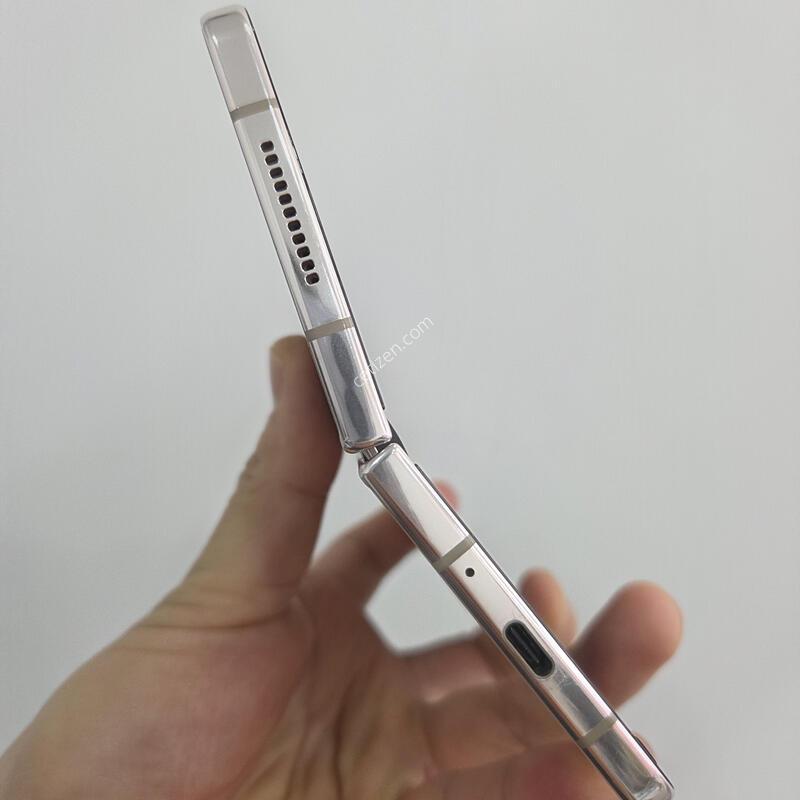 ������ Z����4 256GB ������