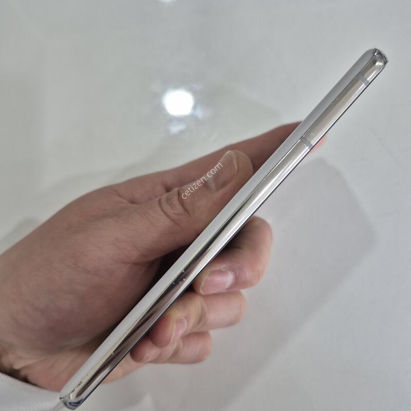 ������S21 256�Ⱑ �߰��� �����