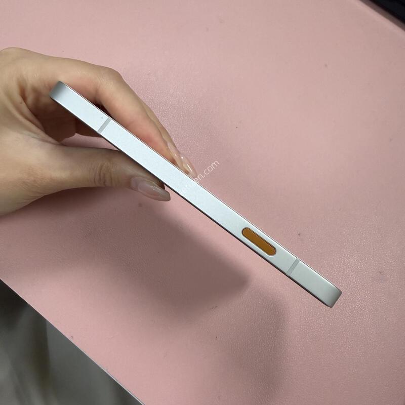 �ó���� Ű���� ȭ��Ʈ 128GB A��