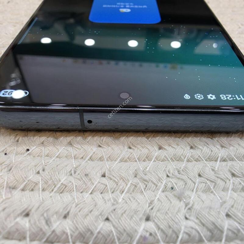 ������ S22�÷��� 256GB �׸� �Ǹ��մϴ�.