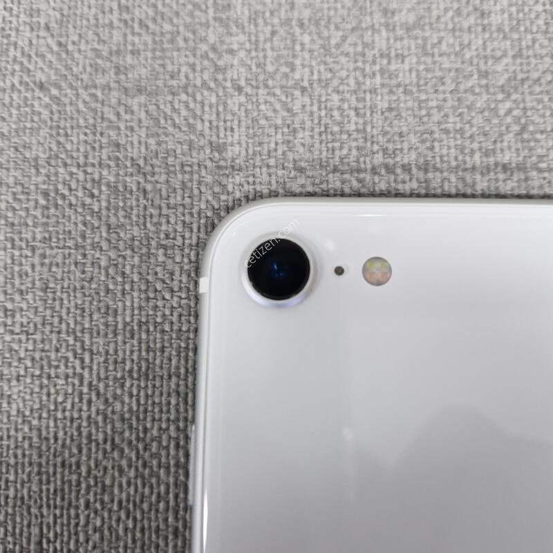 [�ܻ�, ��ȭ, �� ����] ������ SE2 128G �Ǹ��մϴ�