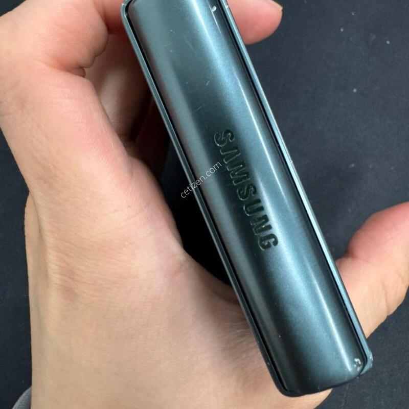 ������ z�ø�3