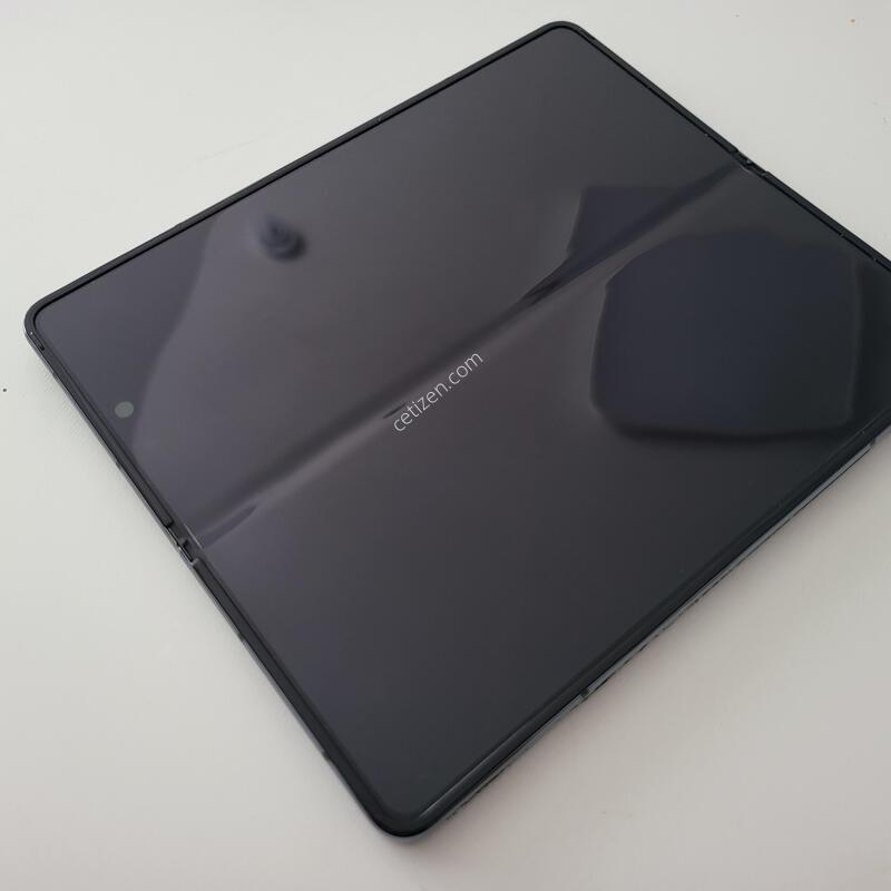 ������z����4 256GB