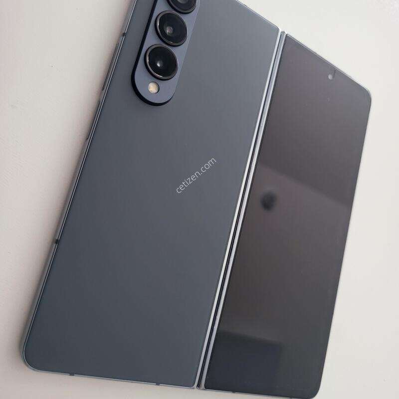 ������z����4 256GB