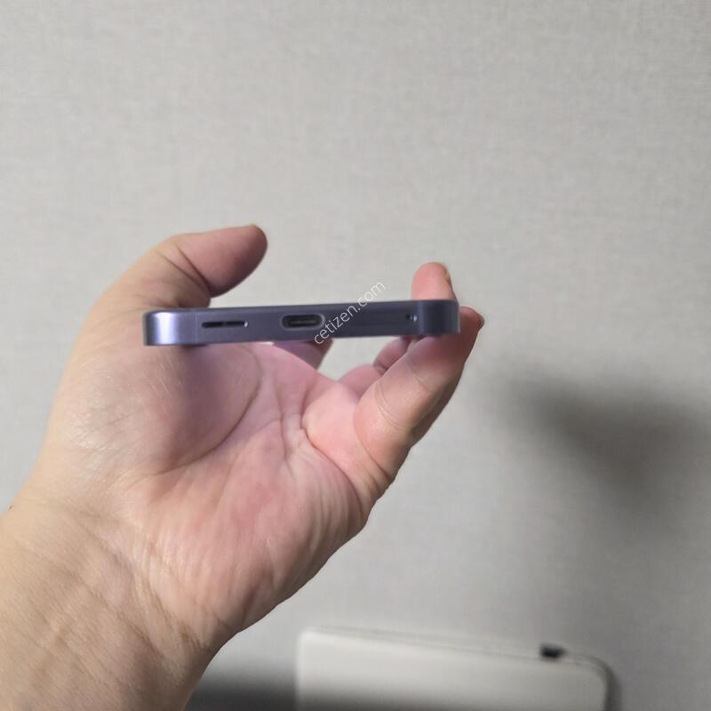 ������ S24 �ڹ�Ʈ ���̿÷� 512�Ⱑ SS�� �Ⱦƿ�~