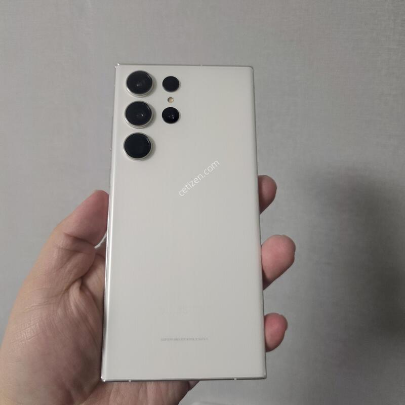 ������ S23��Ʈ�� ũ�� 256�Ⱑ SS��  �Ⱦƿ�~