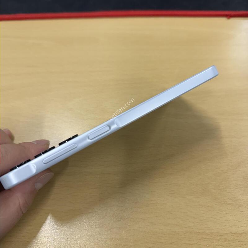 ������A16 �׷��� S�� 128GB