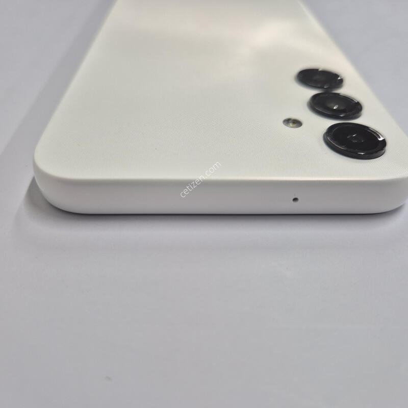 ����������3 ȭ��Ʈ 128GB