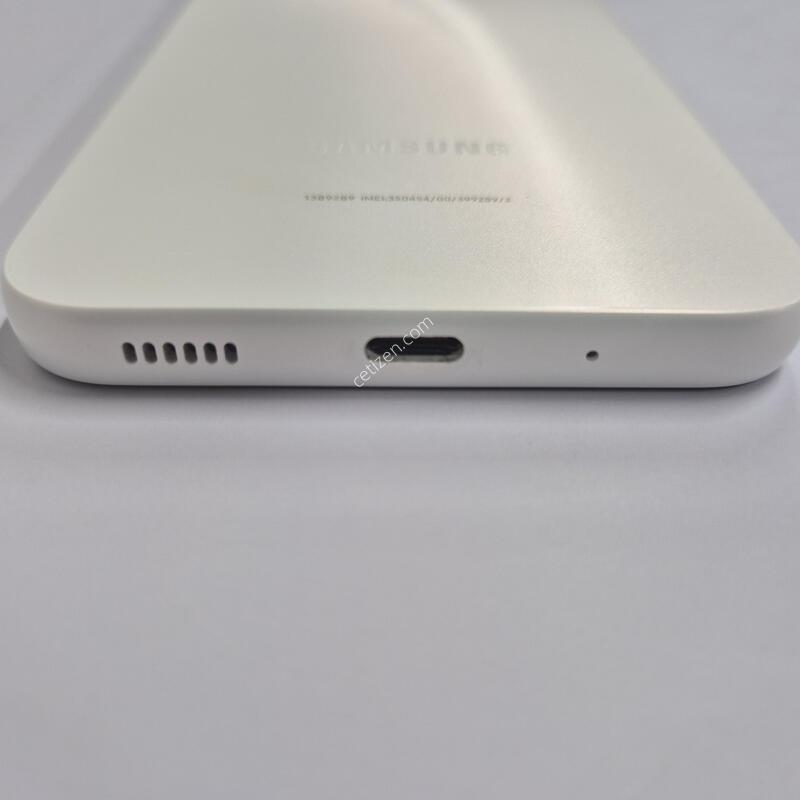 ����������3 ȭ��Ʈ 128GB