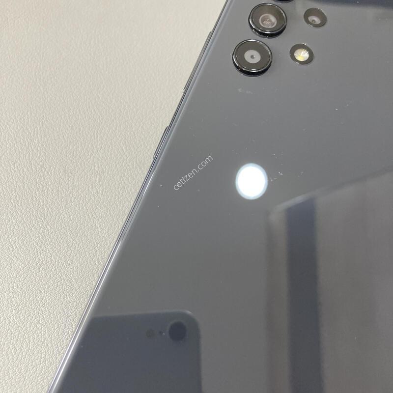 �ܰ�����!! ����S ���⽺ ���ܻ�, ����� �ֻ�!! / A32 ����