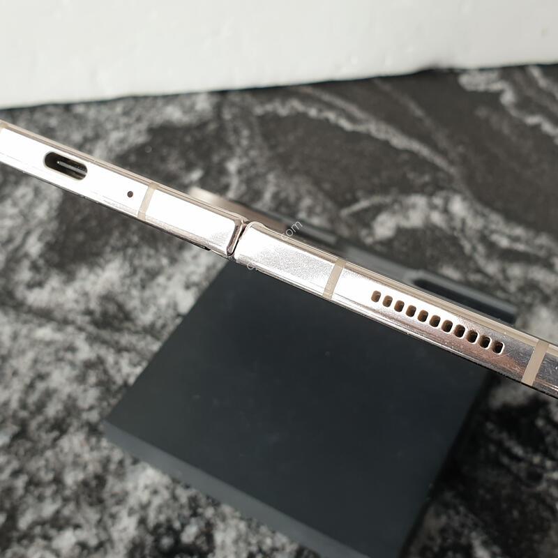 LG ������Z����4 (F936N) ��������� 256�Ⱑ (0316424)