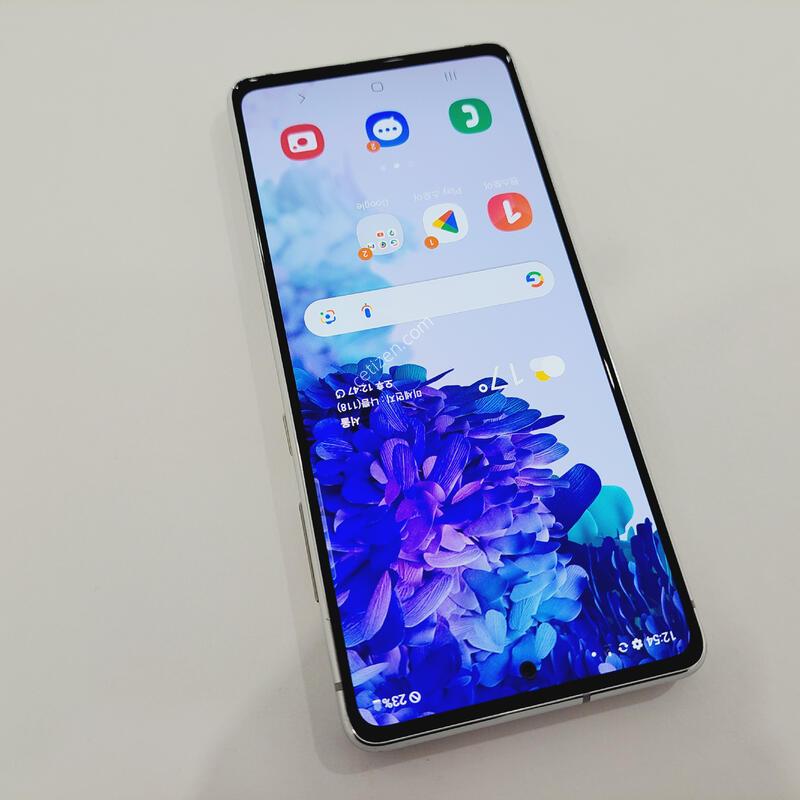 ������S20FE