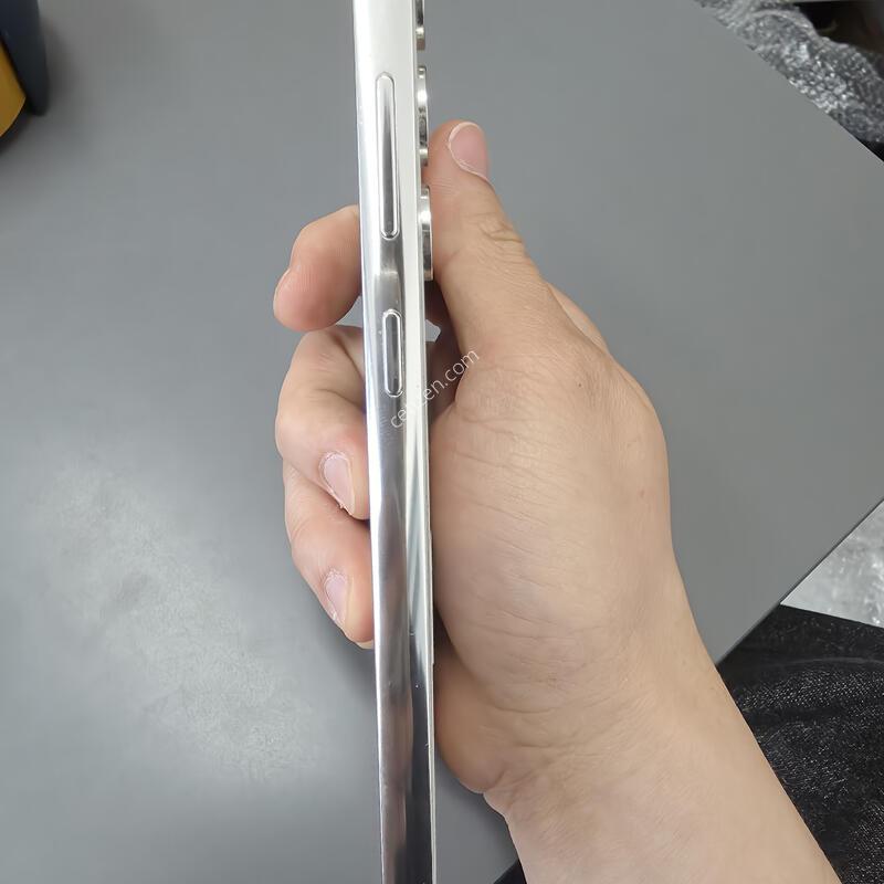 (3293)������s23�÷��� 256 �Ǹ��մϴ�