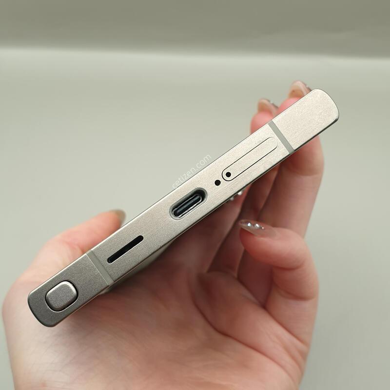 ������S24��Ʈ�� ƼŸ���׷��� 256�Ⱑ S�� �Ǹ��մϴ�