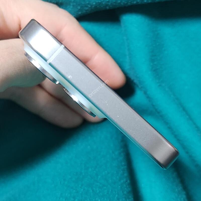 ������15���� 256G ȭ��Ʈ 56870