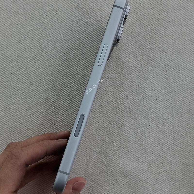 ������17���θƽ� 512GB �ǹ�