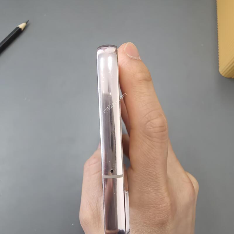 (2125)������s22�÷��� 256 �Ǹ��մϴ�