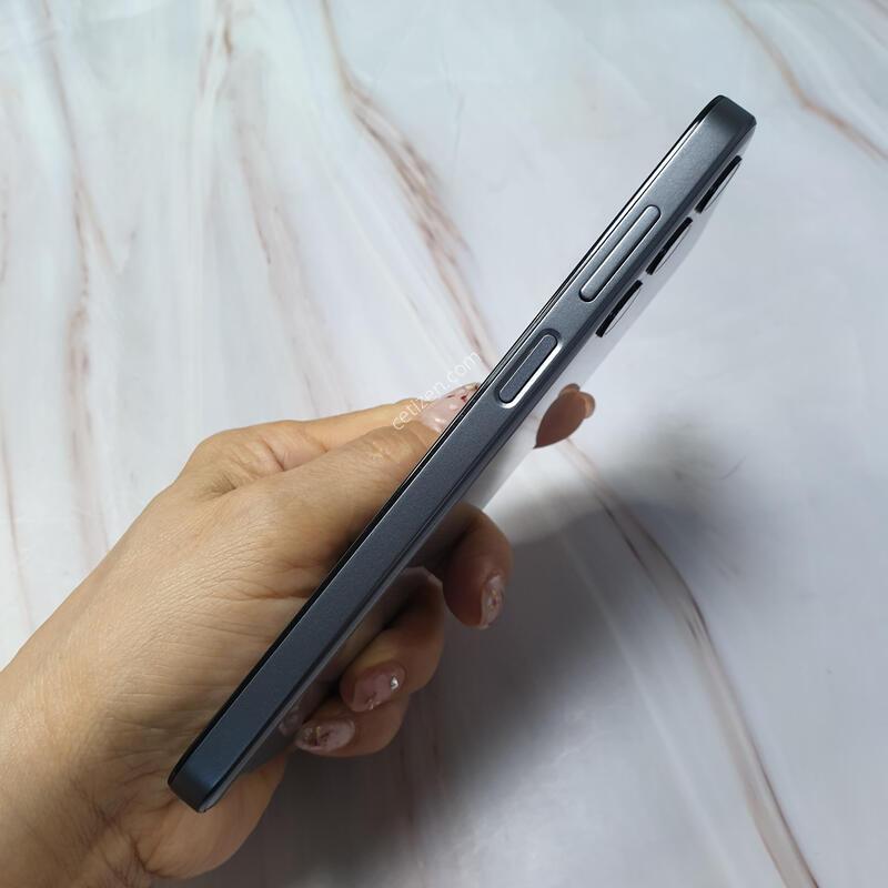 SK ������ ���̵�7 128G �׷��� S�� �Ǹ��մϴ�