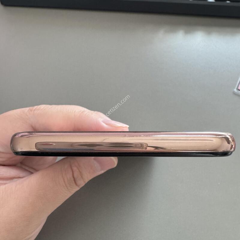 ������ J4+