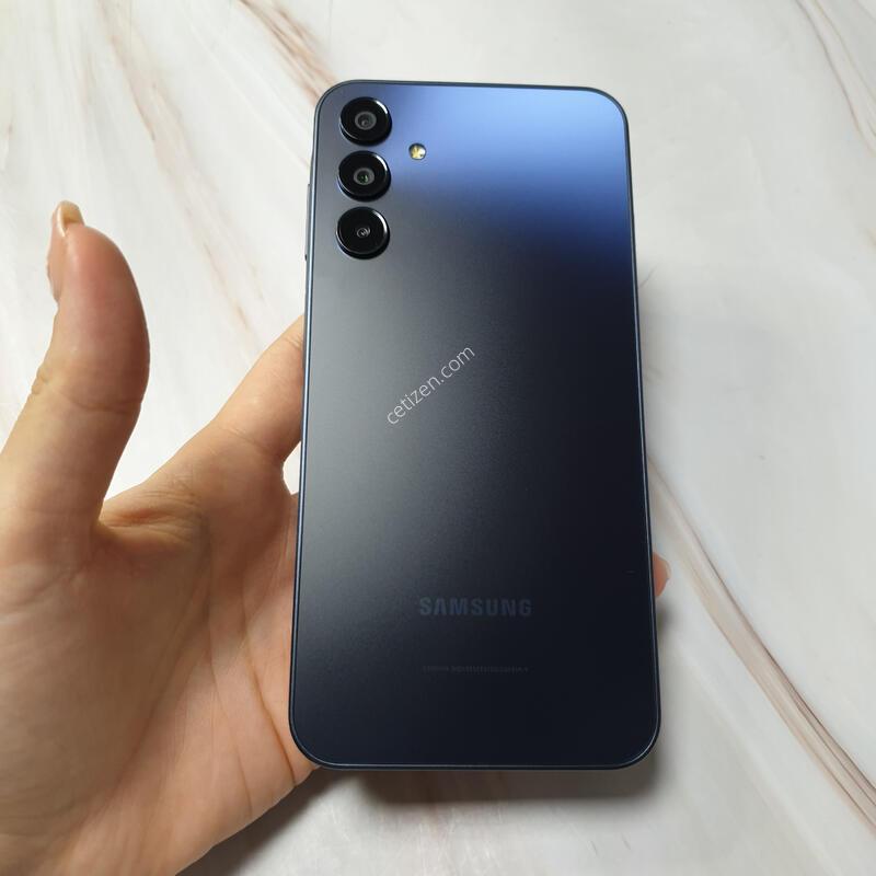 LG ������ ����3 ���� 128G S�� �Ǹ��մϴ�