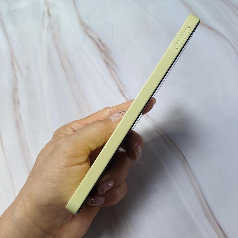 KT ������A15 ���ο� 128G S�� �Ǹ��մϴ�