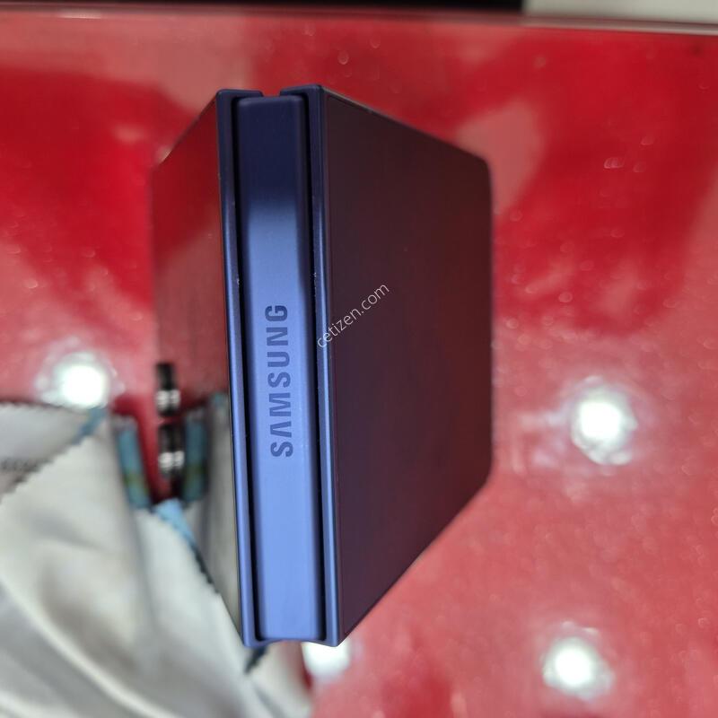 �ø�7��512g. ����